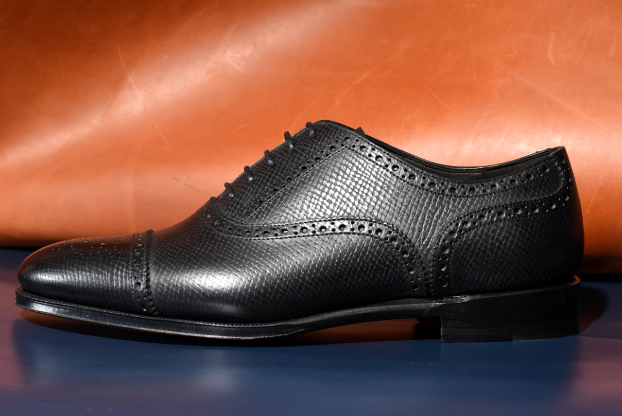 【RAYMAR】Calen クウォーターブローグ ブラック ホーウィンハッチグレイン ハンドソーンウェルト 九分仕立て ビジネスシューズ 革靴 RAYMAR 24.0cm~27.0cm レイマー