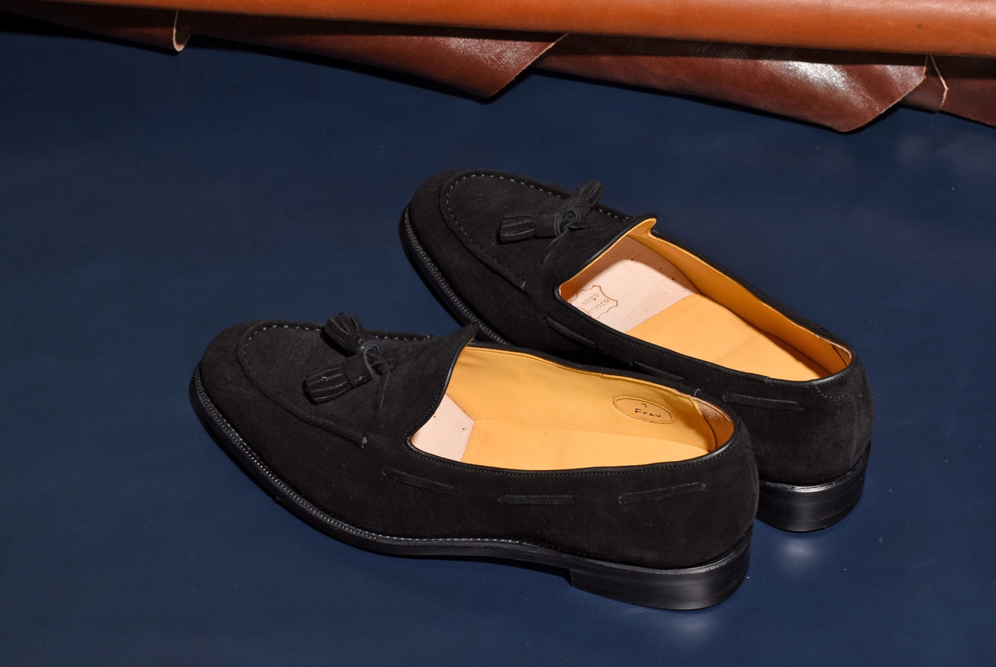 スエード タッセル ローファー ブラック Fran RAYMAR グッドイヤーウェルト ビジネスシューズ 革靴 23.5cm~27.0cm レイマー ローファー ビジカジ