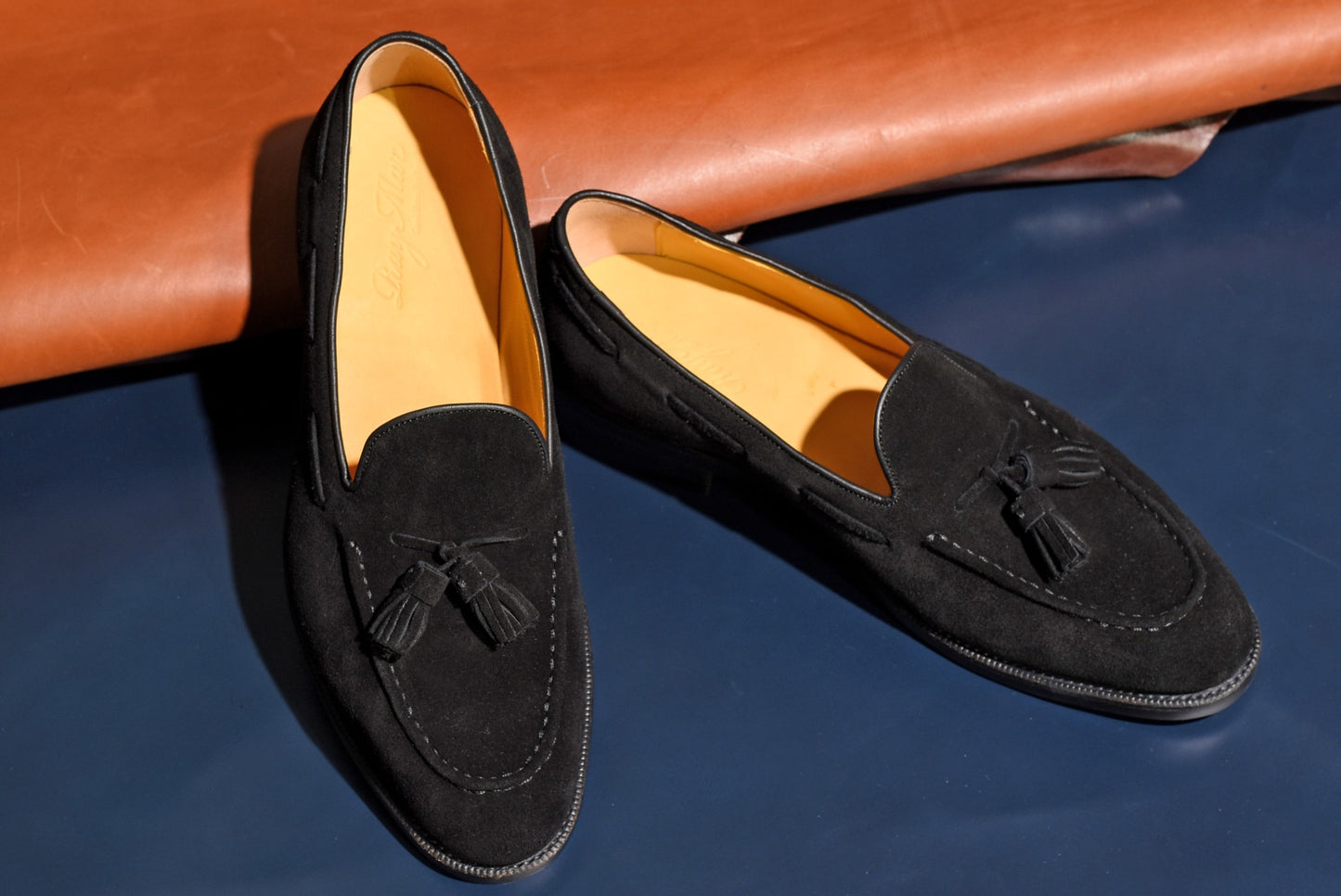 スエード タッセル ローファー ブラック Fran RAYMAR グッドイヤーウェルト ビジネスシューズ 革靴 23.5cm~27.0cm レイマー ローファー ビジカジ